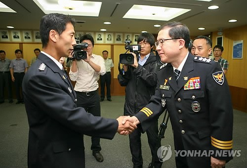 만든곳: 한국 네티즌본부 카페