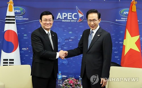 만든곳: 한국 네티즌본부 카페