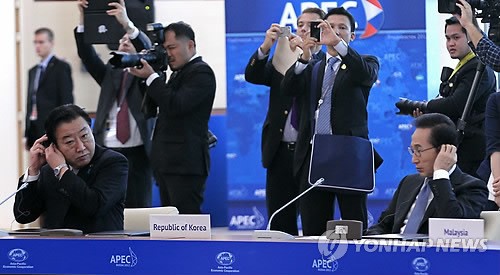 만든곳: 한국 네티즌본부 카페