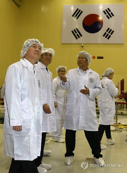 안철수, 한국항공우주연구원 방문