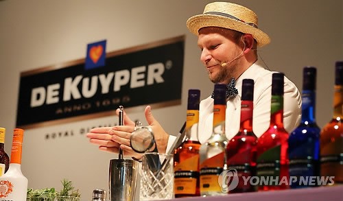 디카이퍼 홍보대사 초청 세미나
