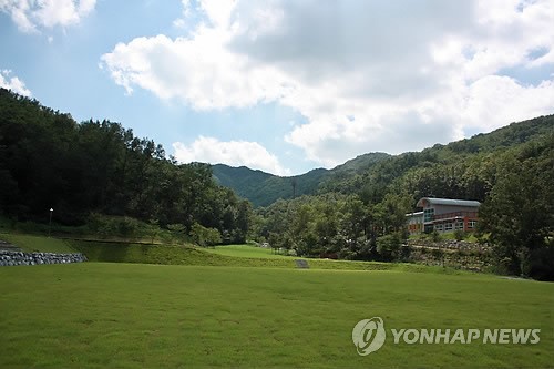 도심속 휴양지…청원에 상당산성 휴양림 개장