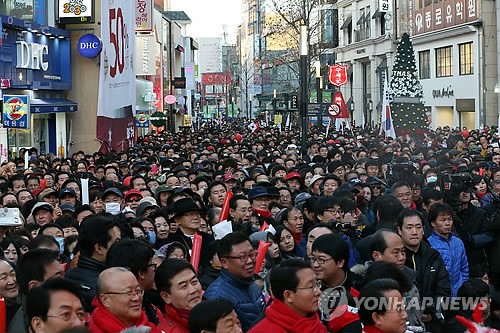 발디딜틈 없는 동성로