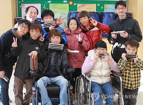 맑은소리 하모니카 연주단