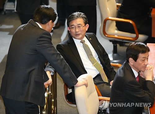 예산안 국방 줄이고 복지 늘어..지역 민원예산 확대