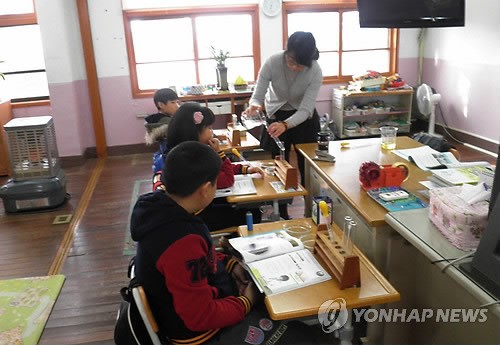 폐교위기 학교 공동통학구역시행으로 살려