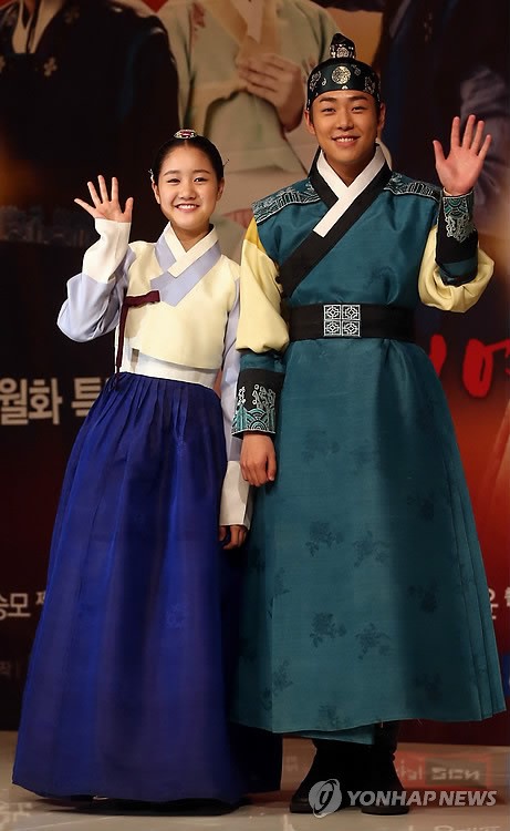 조선 첫 여성 사기장의 열정…불의 여신 정이