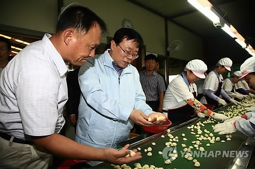 이동필 농식품장관 고흥 마늘 가공시설 방문