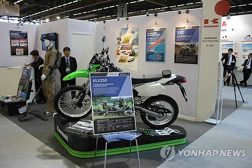 일본, 프랑스 무기전시회 데뷔…재해 관련 제품 인기