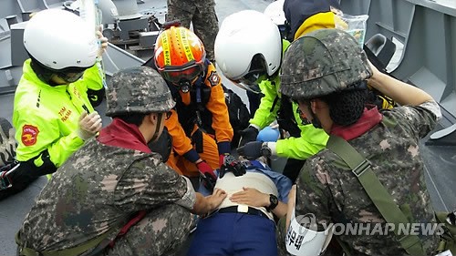 경기소방, 평택 해상서 항공 의무후송 훈련