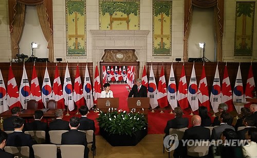 한-캐나다 공동기자회견