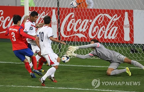 김승규 선방쇼 시작!