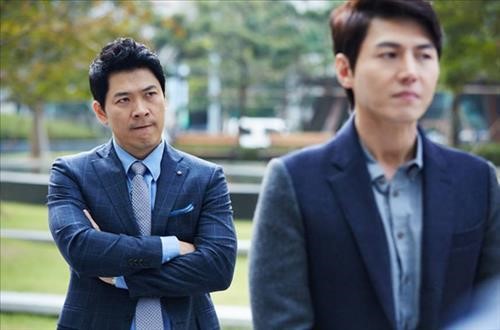 이 남자들 진짜 웃기네 김상경·신하균 물오른 코미디