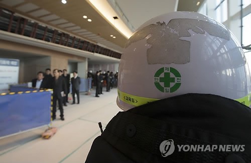 제2롯데월드 공사현장서 근로자 추락사(종합3보)