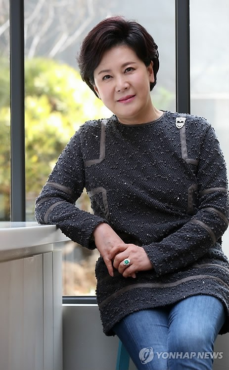 첫 연극 도전하는 배우 박정수