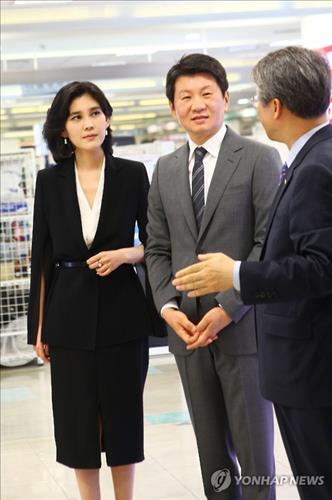 현대산업-신라 면세점 재벌만의 짝짓기…동반성장 외면