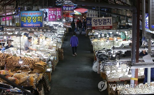 코리아 블랙프라이데이…장사 안되는 전통시장