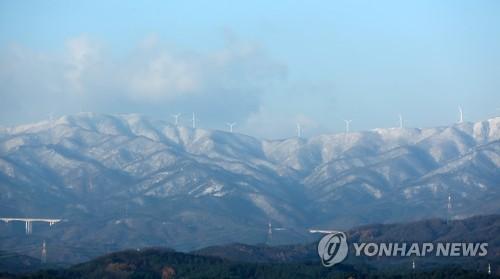 백두대간 설경 장관