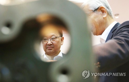삼영기계 찾은 유일호 부총리