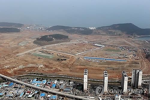 하자는 건지, 말자는 건지 동부산 테마파크 축소 논란