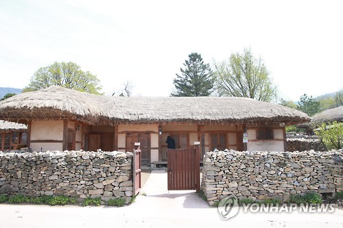 명품 민박마을로 변신 꾀하는 외암민속마을