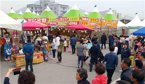영광 굴비축제 외지 상인 점령…지역경제 활성화 엇박자
