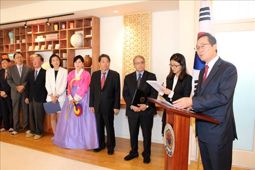 시애틀 한국총영사관에 한스타일 공간 설치