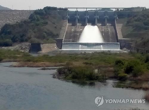 용담댐 수질조작 한국수자원공사 계약직 직원들 벌금형