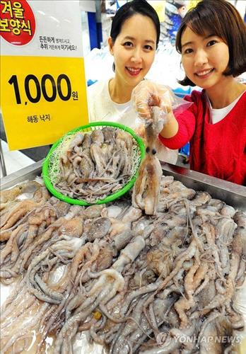 금어기 낙지·꽃게·홍어…가격 뛰거나, 식당서 사라져