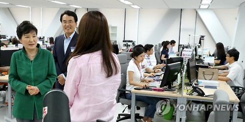 하나투어 유연근무제 근로자 대화