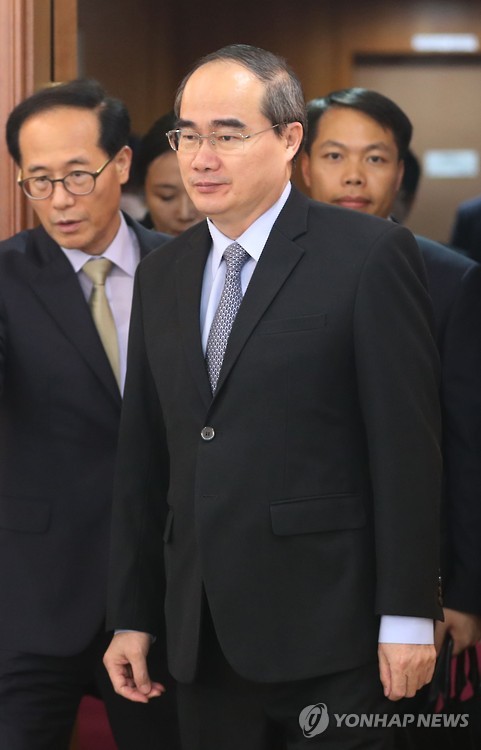 총리실 방문한 베트남 조국전선위원장