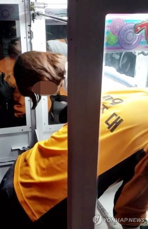 뽑기속으로 이미지