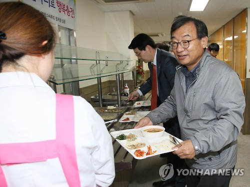 하나원 방문한 이정현 대표