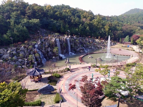 안산 노적봉공원 폭포 새 단장…다음 달 초 재개장
