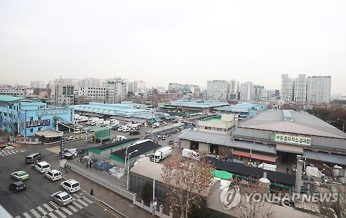 낡고 비좁은 수원농수산물도매시장 현대시설로 바꾼다