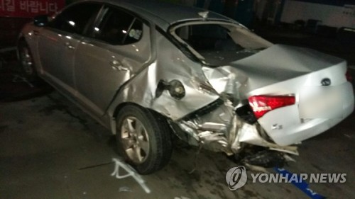 렌터카 몰다 주유소로 돌진한 여고생…음주 여부 확인 불가