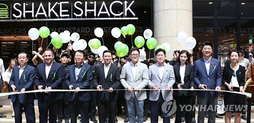 SPC 쉐이크쉑 4호점 분당점 개점