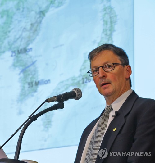 한반도 평화를 위한 새 정부의 과제 강연