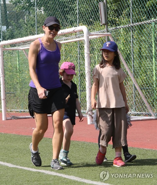 부산 국제외국인학교 암환자 돕기 24시간 생명 릴레이