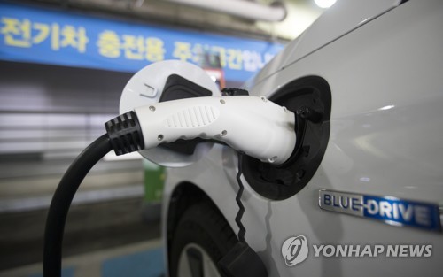 한전 전기차 충전소 유료 운영