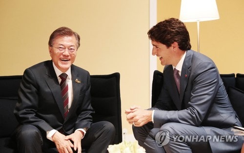 문재인 대통령과 캐나다 트뤼도 총리 | 인스티즈