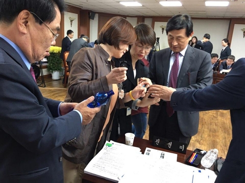 [국감현장] 진선미 의원이 경찰청 국감장에 몰카 설치한 까닭?