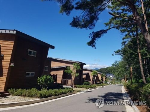 [주말 N 여행] 충청권: 지글지글 불판 위 삼겹살에 마늘·양파 더해 한입 꿀꺽