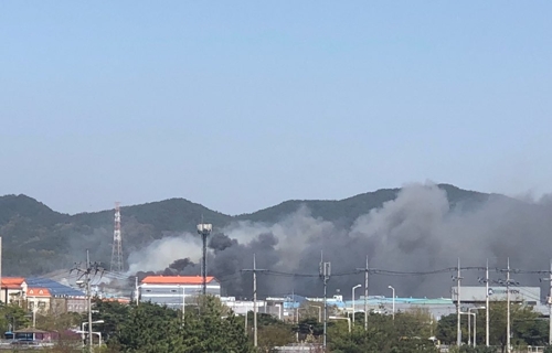 구미공단 서원인텍에 불…인명피해 없고 피해액 클 수도