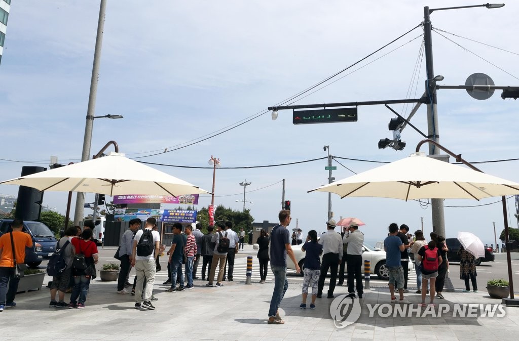 해운대해변 도로변 폭염대응 그늘막