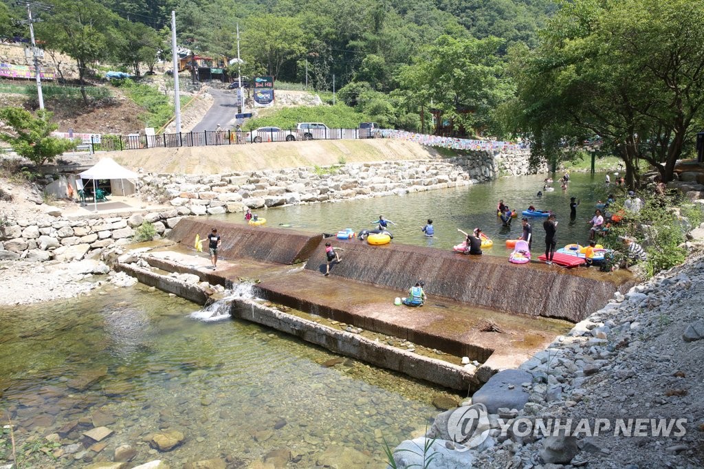 횡성 병지방계곡에 선바위자연캠핑장 개장