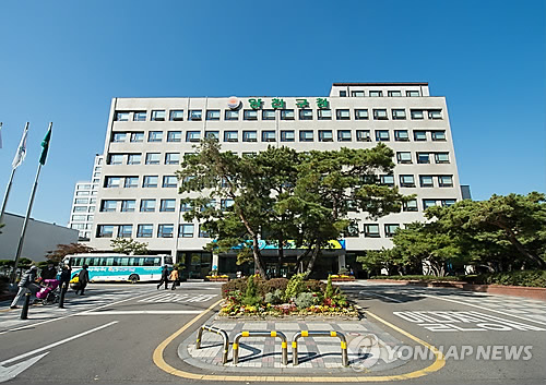 양천구청 건물서 구청 직원 숨져…타살 혐의 없어