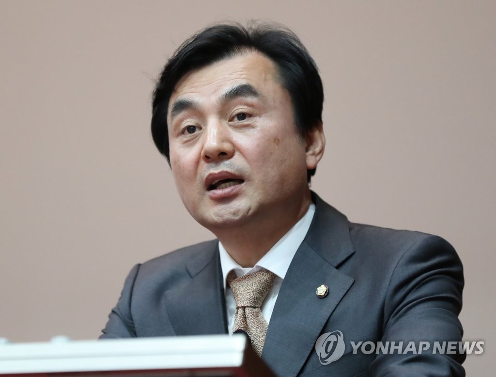 기조연설하는 안규백 국회 국방위원장