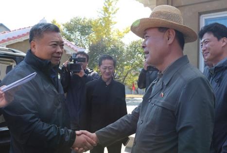 中, 대규모 대북 농업 지원 군불 때기…북중 친선농장 부각