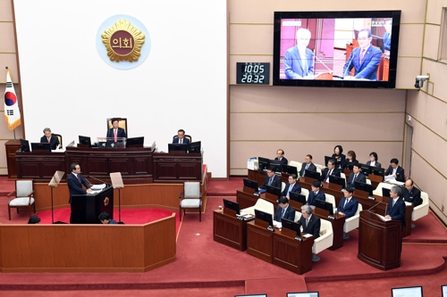 시기상조 vs 60% 지지…경남도의회, 학생인권조례 격론